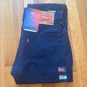 Levi's 511 Slim Men's Jeans in Deep Navy